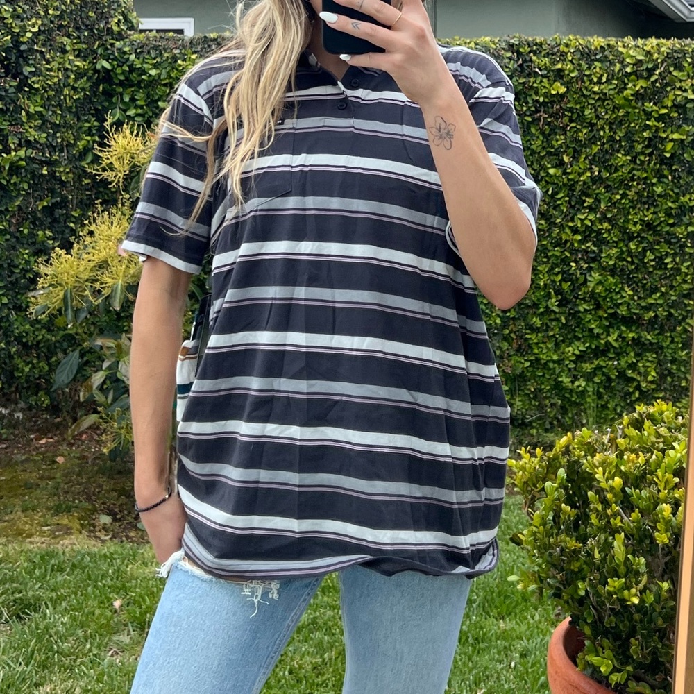 NWT Rvca shirt - Picture 6 of 8